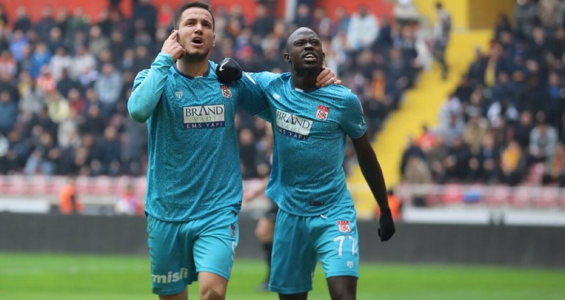 Askush s’e ndal dot Manajn, “mbreti” kualifikon Sivasspor në çerekfinalen e Kupës (VIDEO)