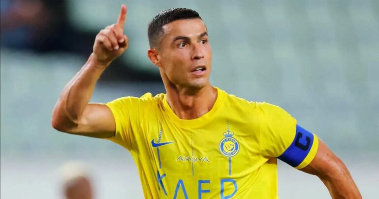 Ronaldo merr trofeun modest në Dubai, çmimin “Maradona”