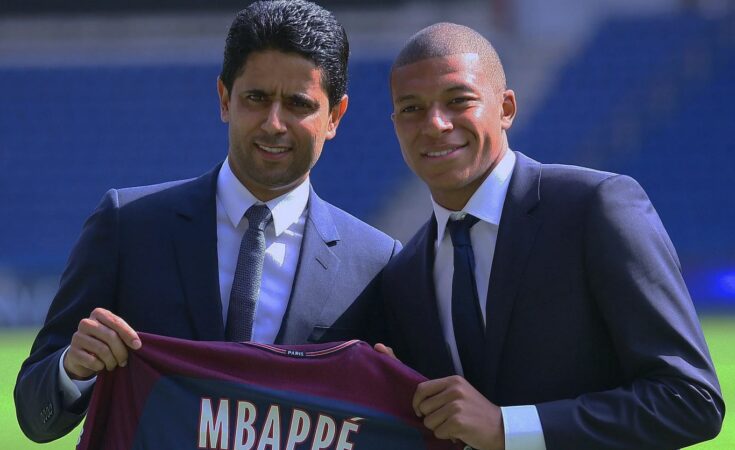 PSG tronditet, por nuk “lëshon pe”. Mbappe i vjen oferta e parë zyrtare nga…