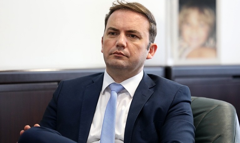 Kandidati për president Osmani, jep lajmin e mirë nga Brukseli