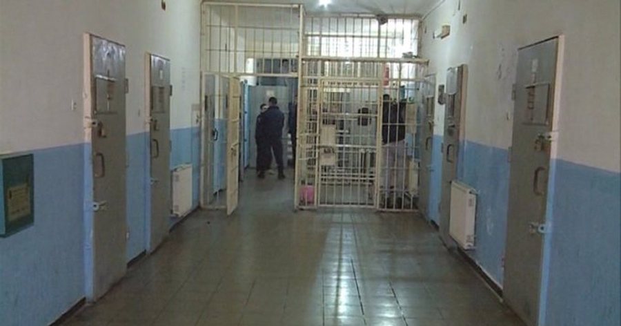 Amnistia Penale hyn sot në fuqi, lirohen 700 të dënuar. 2700 shpëtojnë nga shërbimi i provës