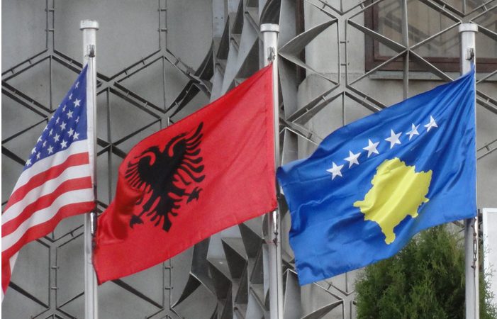 Instituti Ndërkombëtar Republikan: Kosova dhe Shqipëria, vendet më pro-perëndimore në Ballkan!