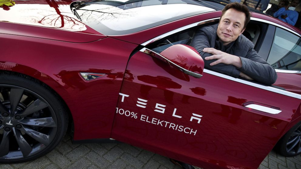 Musk hedh në treg risinë “AI-Robotikë”, tani të gjithë mund të bëhen me “Tesla”