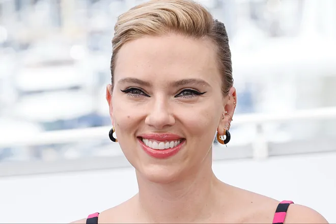 Pse Scarlett Johansson po merr masa ligjore kundër OpenAI? Aktorja trondit Hollivud