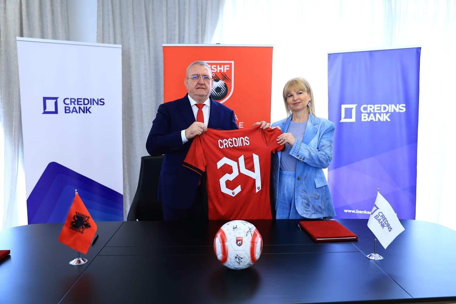Credins bank, sponsor zyrtar i Kombëtares shqiptare! Firmoset marrëveshja me FSHF