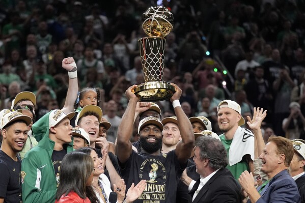 VIDEO/ Boston Celtics shpallet kampion i NBA-së për herë të 18-të në histori
