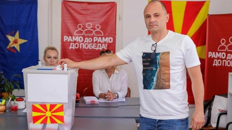 Maqedonia e Veriut bëhet me kryetar të ri opozite, ja kush u zgjodh në drejtimin e LSDM