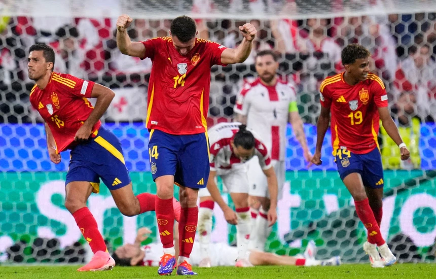 Spanja “vallëzon” duke përmbysur Gjeorgjinë dhe gjen Gjermaninë. Anglia ende pa “luanë”