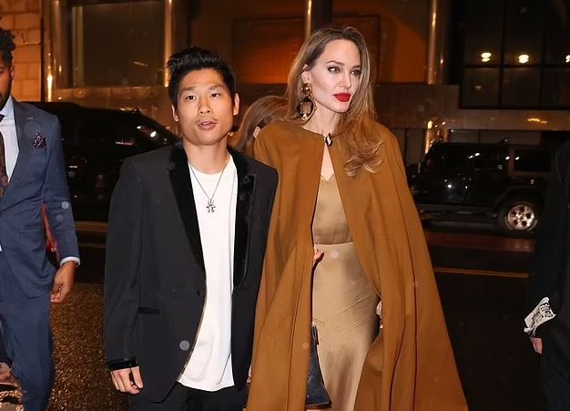 Aksidentohet djali i Angelina Jolie dhe Brad Pitt, pëson dëmtim në kokë