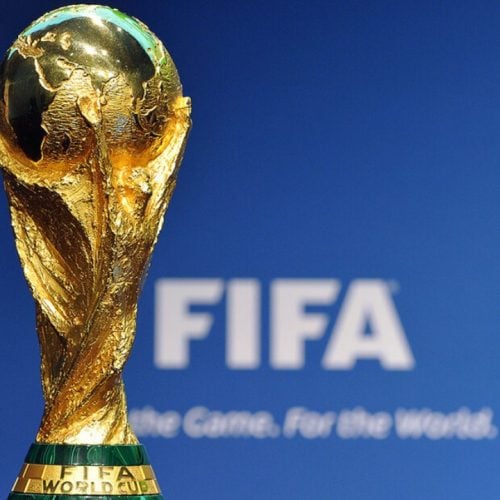 FIFA vendos për dy Botërorë/ Kupa e Botës 2030 do të luhet në 6 vende