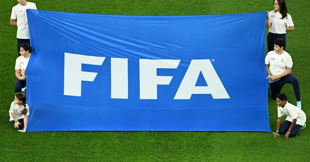 Raporti i FIFA-s “zbërthen” merkaton e futbollit shqiptar dhe milionat e fituata nga klubet