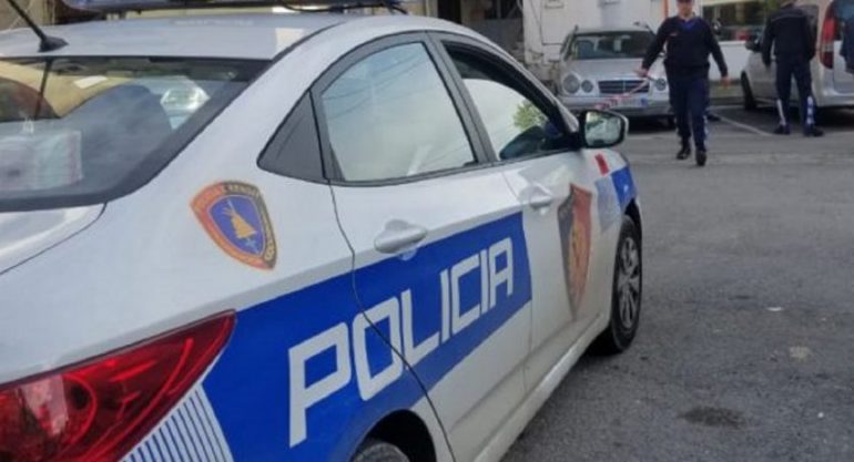 Lezhë/ Babai godet vajzën e mitur me send të fortë në kokë, arrestohet nga policia