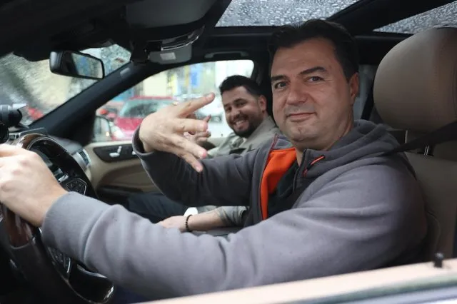 “Me të qeshme me të ngjeshme”/ Basha tregon si nisi “telenovela” me Ramën
