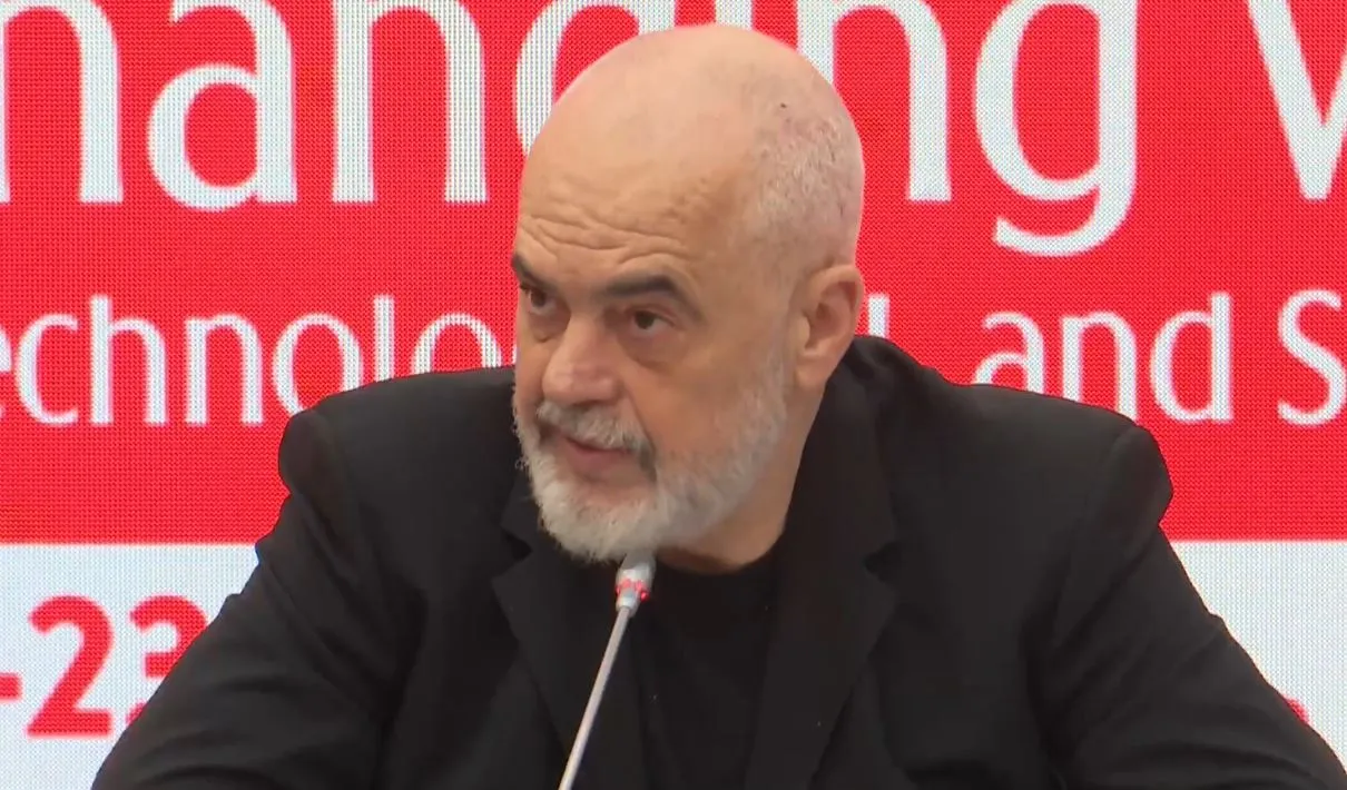 Ministra, kryebashkiakë e deputetë të PS-së në qeli, Rama: Është shumë e dhimbshme