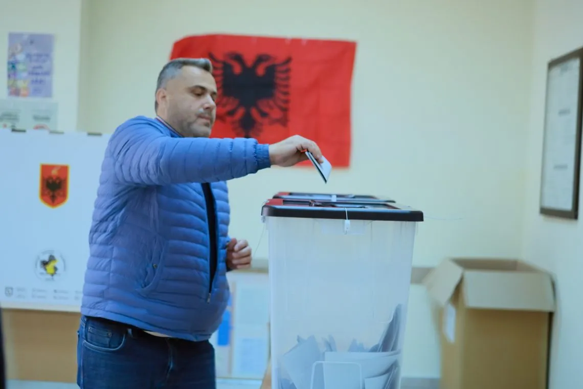 BIRN: Shanset e partive të vogla për mandate në zgjedhjet e 11 majit! Vihet në diskutim duopolin historik PS-PD mbi pushtetin
