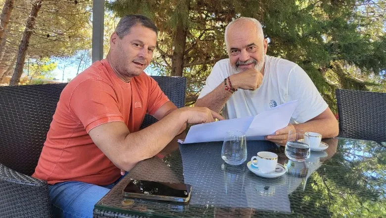 Skandal/ Pjerin Ndreu dhunon zyrtarin e Federatës së Basketbollit