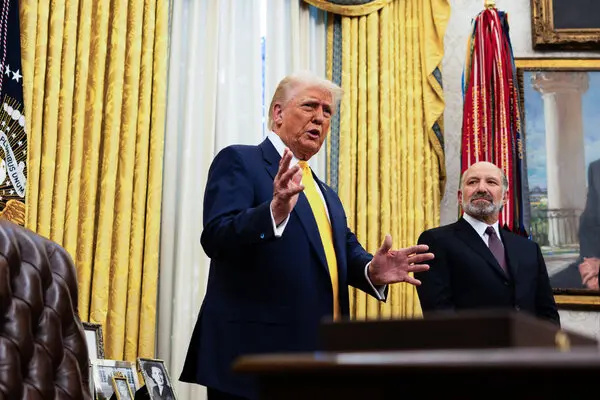 “Washington Post”: Trump synon të dëbojë 1 milion emigrantë në një vit