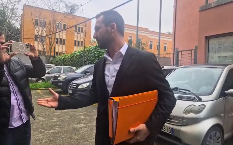 Lapaj padit Agron Shehajn në SPAK: E ka kërkuar me qiri! Kush kërkon luftë, luftë do gjejë