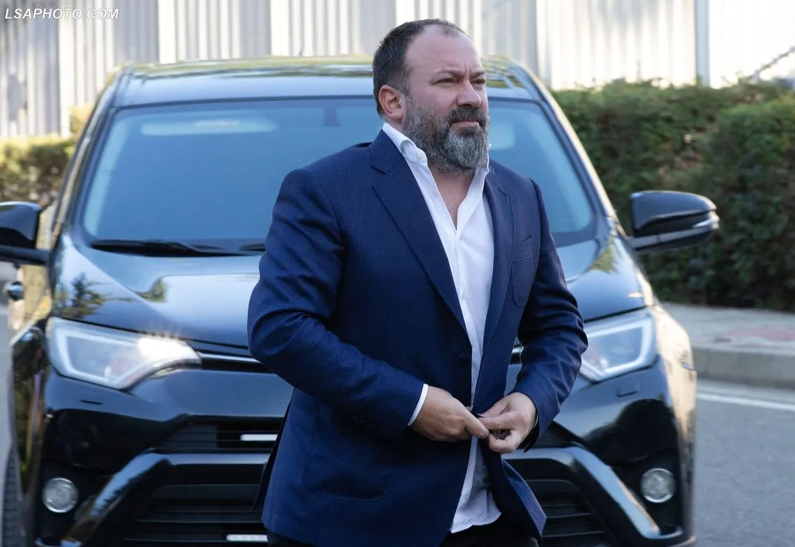 Dyshime për…/ Prokuroria merr në pyetje Arbjan Maznikun