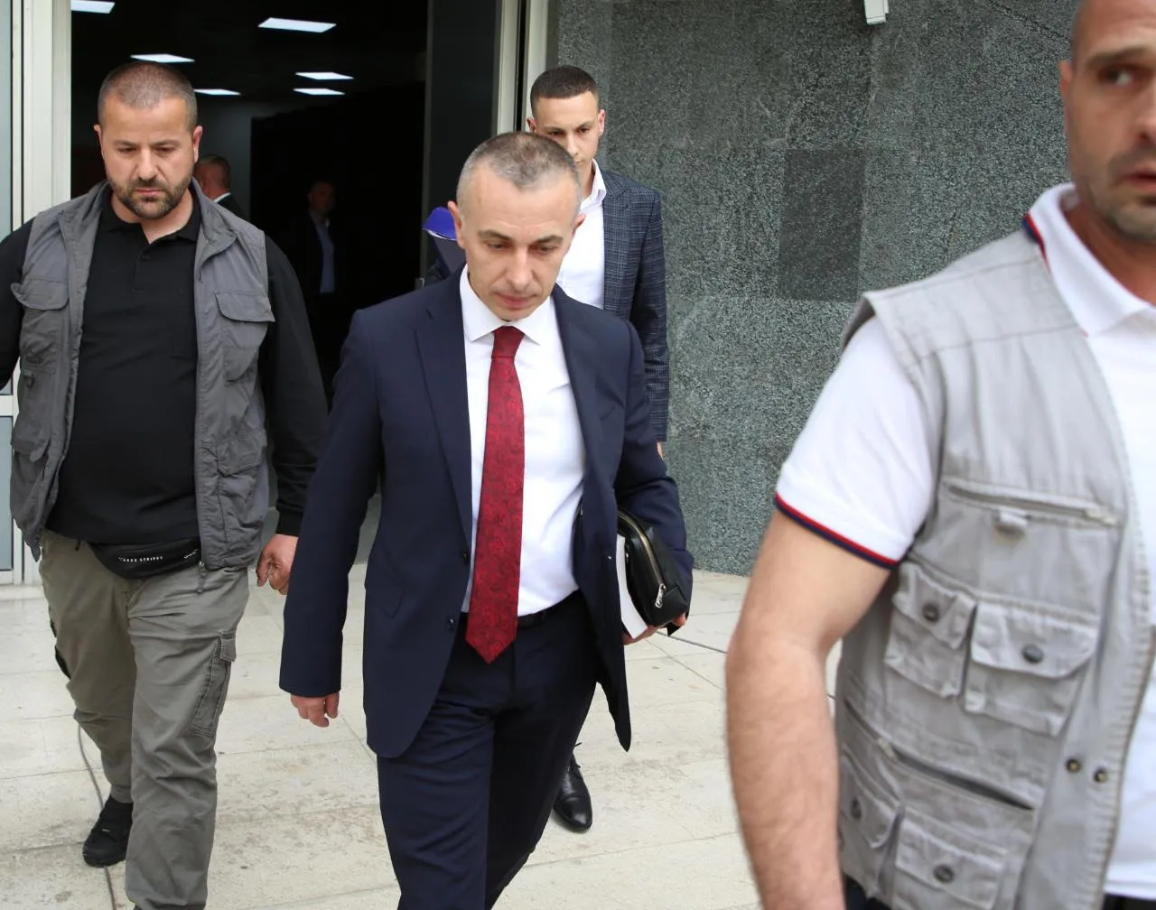 U kallëzua në SPAK nga Basha/ Arjan Ndoja: Edi Rama ka filluar ta ndjejë erën e humbjes në Durrës