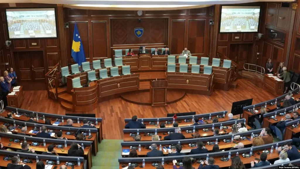 Betohen deputetët e Kuvendit të Kosovës por dështon zgjedhja e kryetares