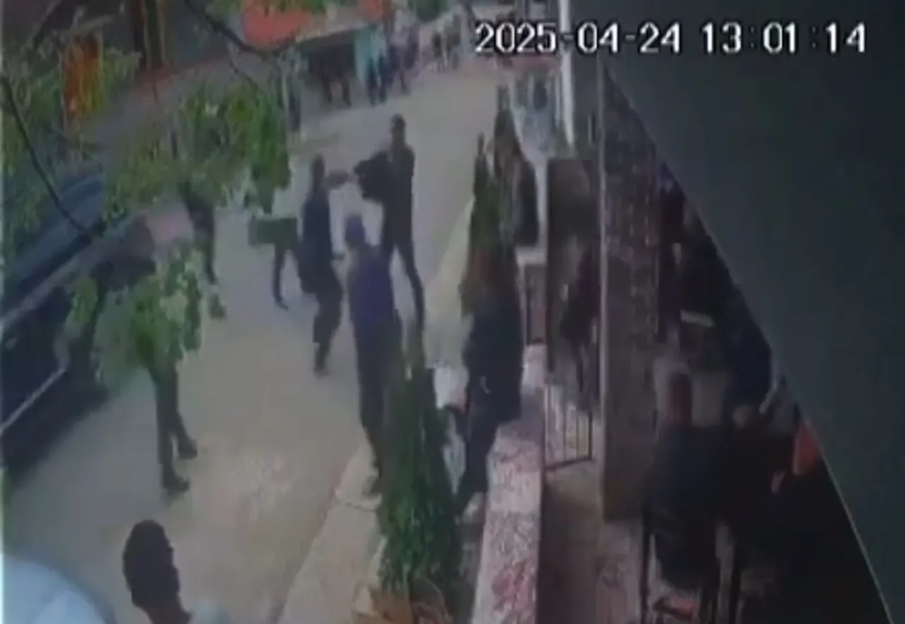 Grushte e leva kokës, rrahja masive në Bulqizë mes militantëve të PS e PD (Video)