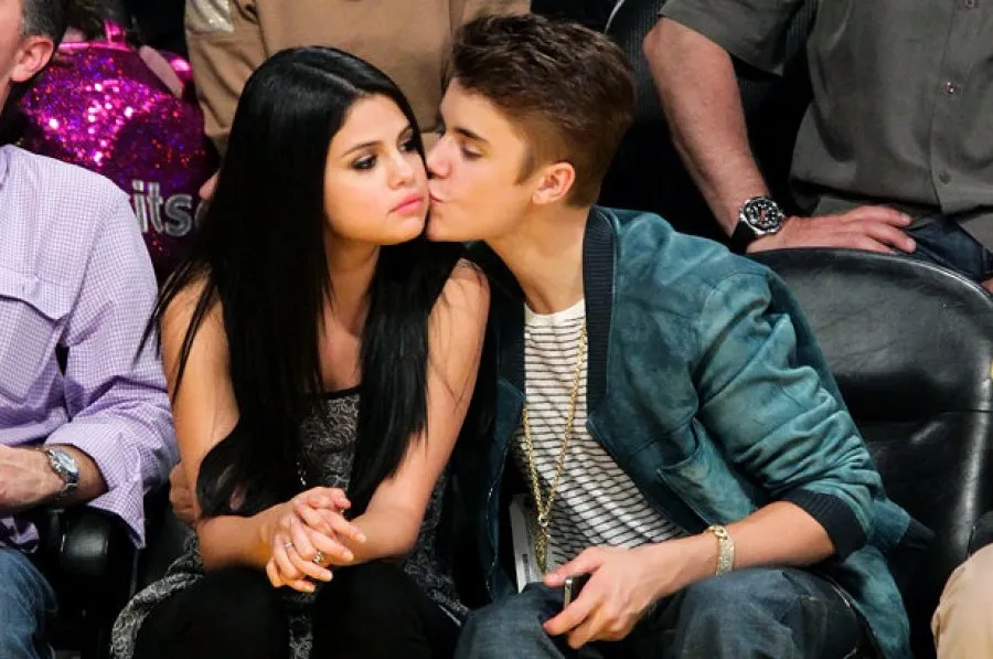 Rrjeti po zien/ Justin Bieber nuk e ka harruar ende Selena Gomez