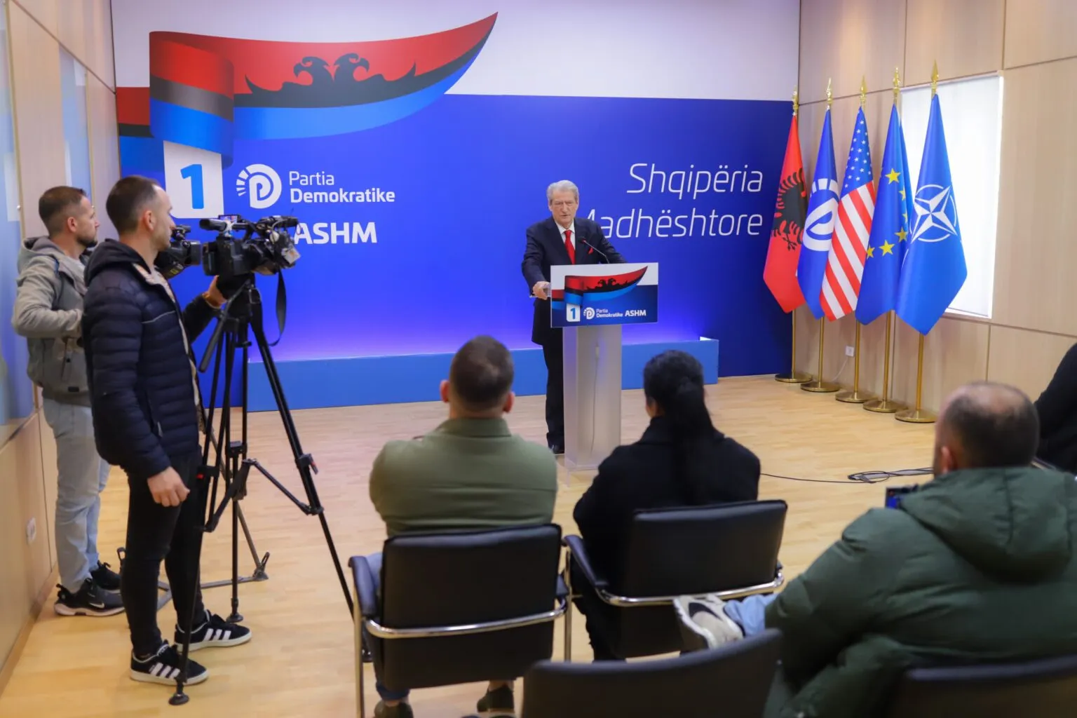 Berisha zbulon skandalin ndërkombëtar: Ramës i anuluan darkën