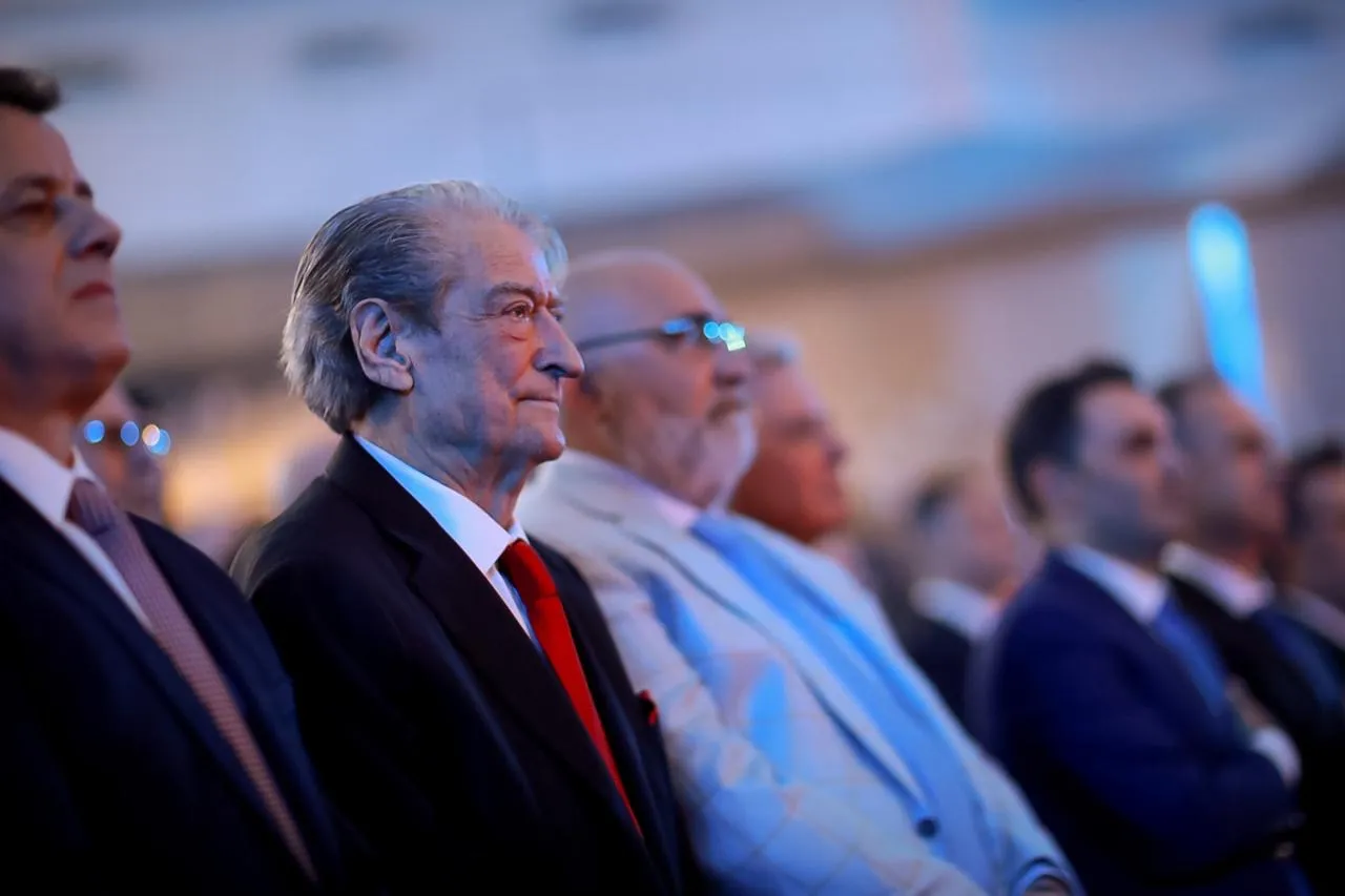 Pagë minimale 500 euro dhe ulje e çmimit të energjisë, çfarë përmban programi i PD
