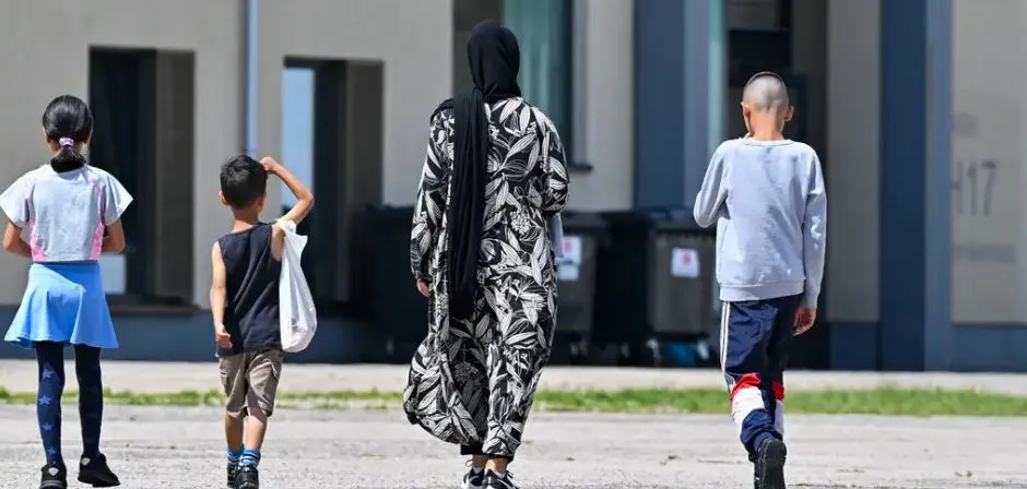 Gjermania nuk kryeson më renditjen e BE në kërkesat për azil, numri bie me 41%! Franca mban vendin e parë për aplikime
