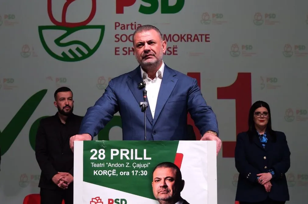 Fushatë me dy fytyra: Tom Doshi sulmon për vota, por nuk e mohon bashkëpunimin me Edi Ramën
