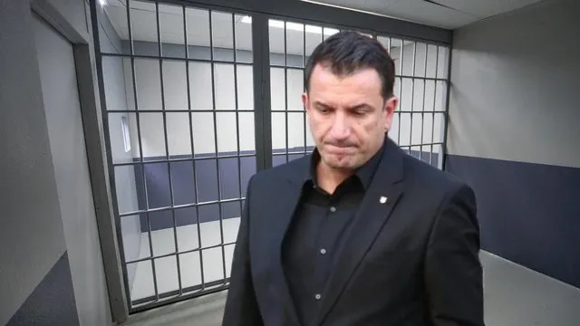 SPAK konfirmon 112 veprime hetimore në dy muaj kundër Erion Veliajt, GJKKO e lë në burg