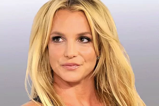 Alkool dhe duhan, Britney Spears shkakton kaos gjatë fluturimit nga Meksika në Los Angeles