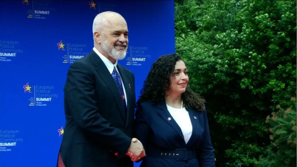 Vjosa Osmani me rezerva për BE-në: Të mos na thotë vetëm fjalë të bukura…