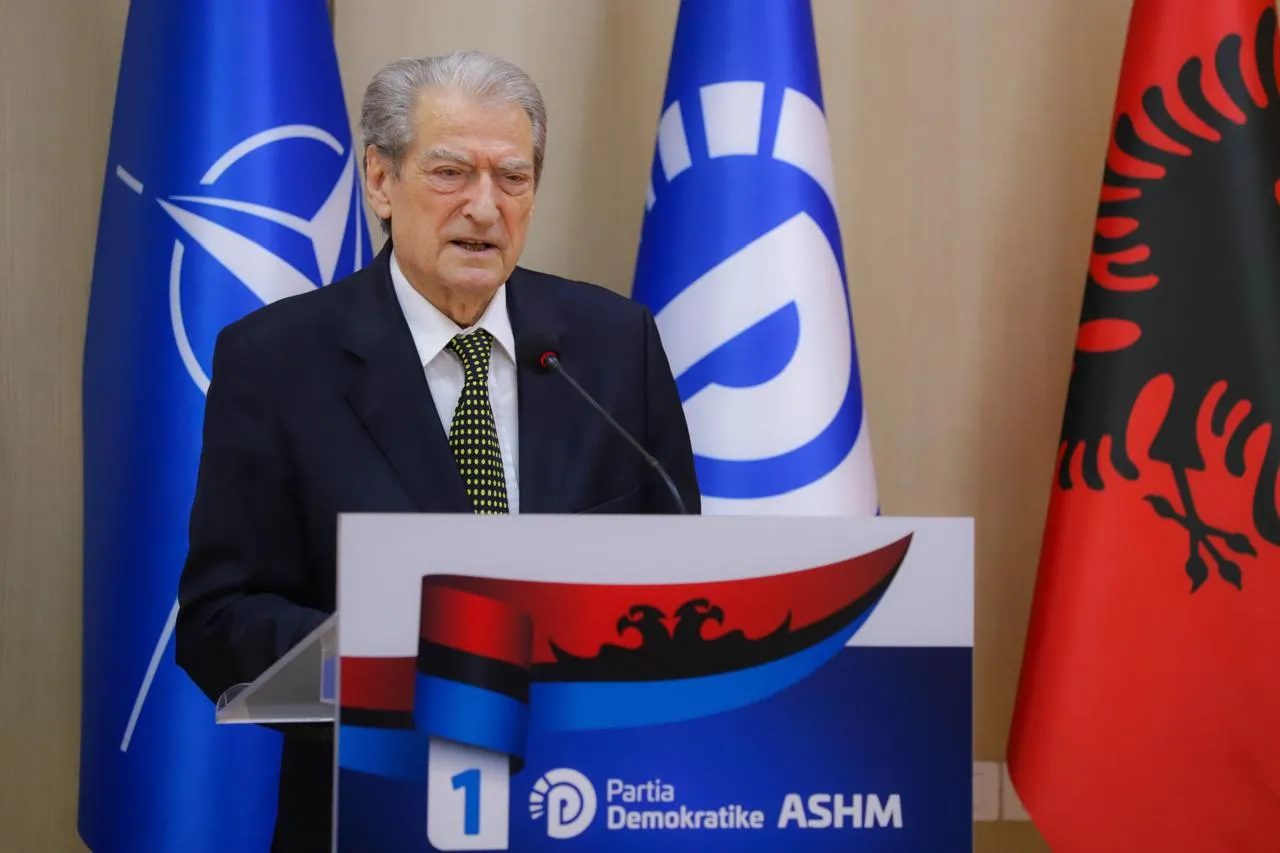Berisha: Ka pasur ndërhyrje të krimit të organizuar në 10 qarqe, persona anonim si Sara Mila doli tek më e votuara