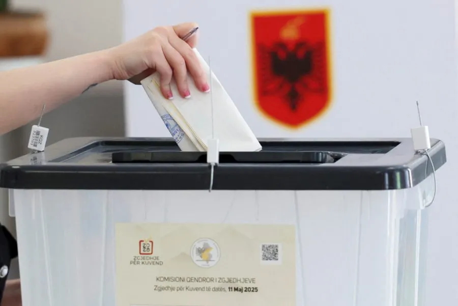Çfarë është “treni bullgar” dhe si manipulohet vota prej tij