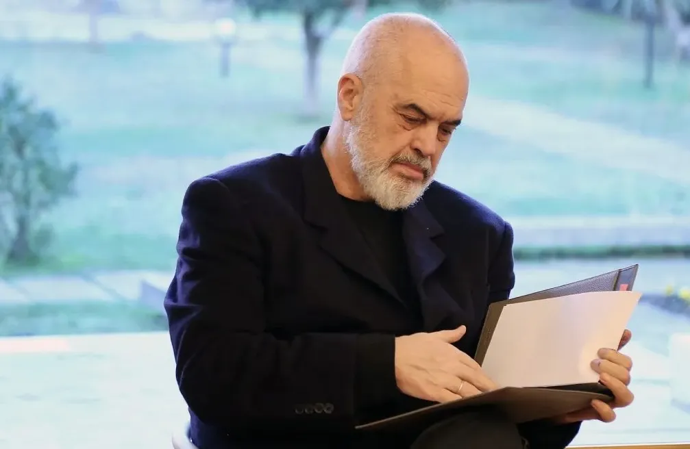 Rama, pushtet me pak kontrolle! Si supermazhoranca e Partisë Socialiste kthehet në rrezik për demokracinë