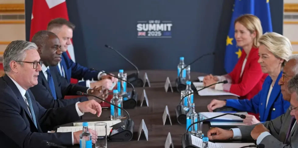 Analiza: Çfarë përmban marrëveshja mes Britanisë dhe BE-së?