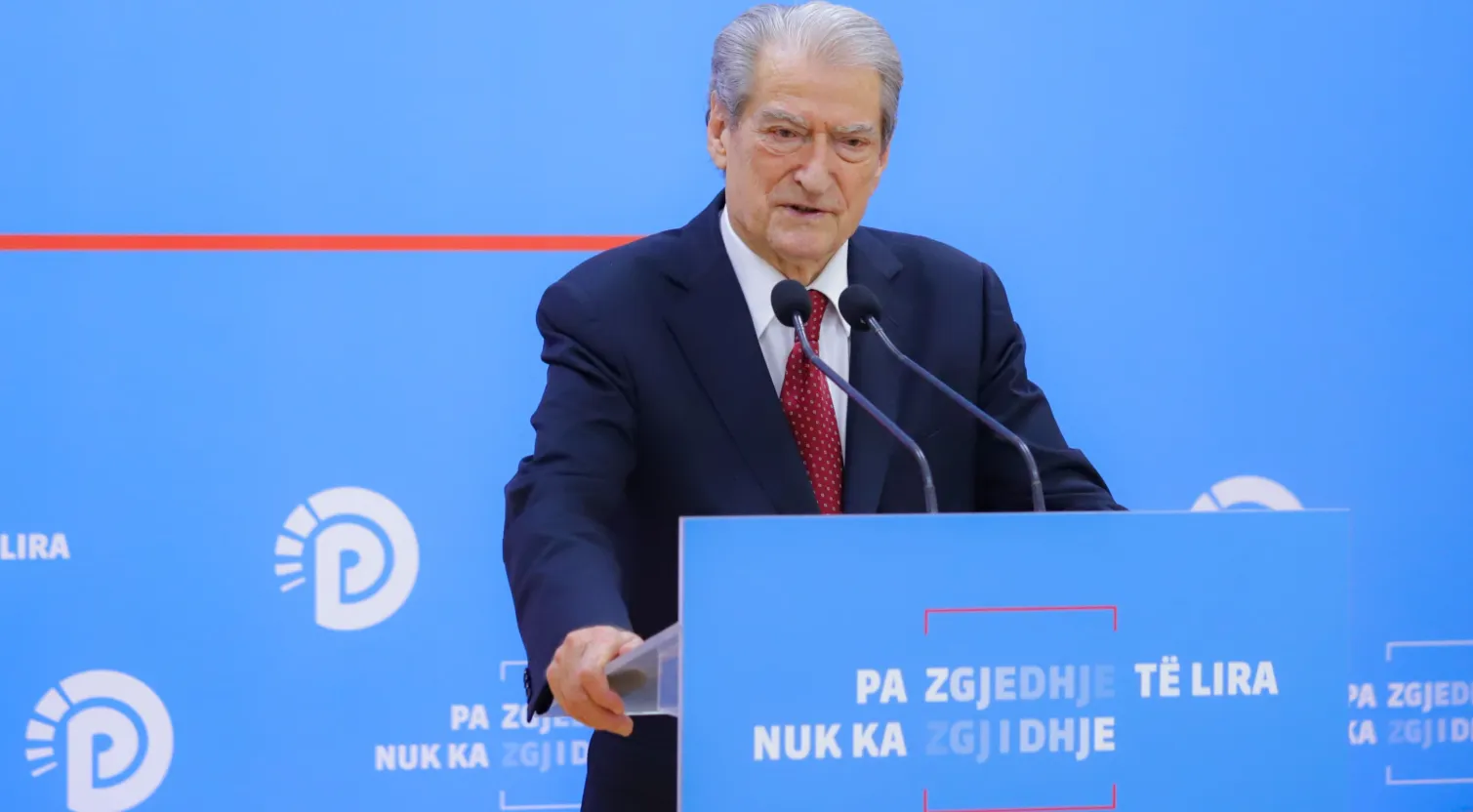 Berisha tregon pamjet: Ja ku e bëri PS “trenin bullgar”