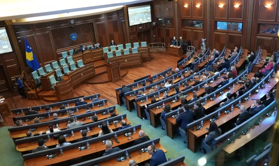 Për të 17-tën herë, Kuvendi mblidhet sot për të tentuar edhe një herë konstituimin