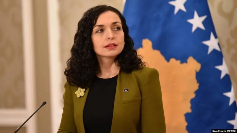 Kosova në kolaps/ Kushtetuesja pezullon përkohësisht dekretin e Osmanit