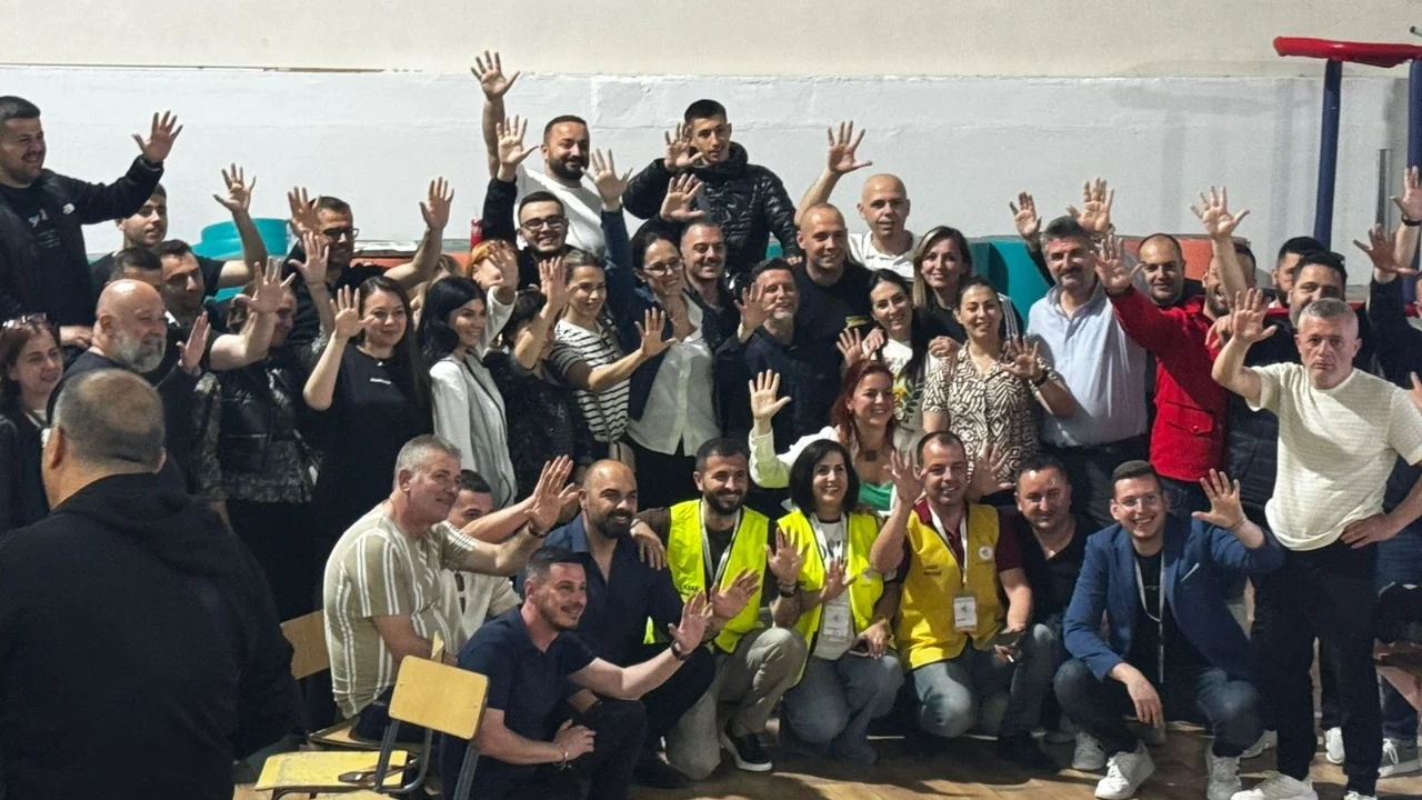 Edhe Braçe u trembet manovrave në numërim, paralajmëron numëruesit: Bëni kujdes! Votat e njërit mos ja jepni tjetrit