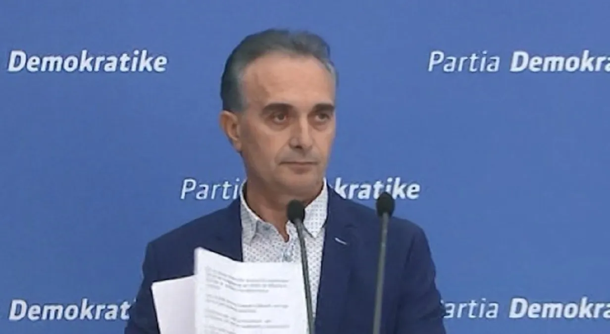 Deputeti i PD pranon humbjen: Shumë ndjesë demokratëve