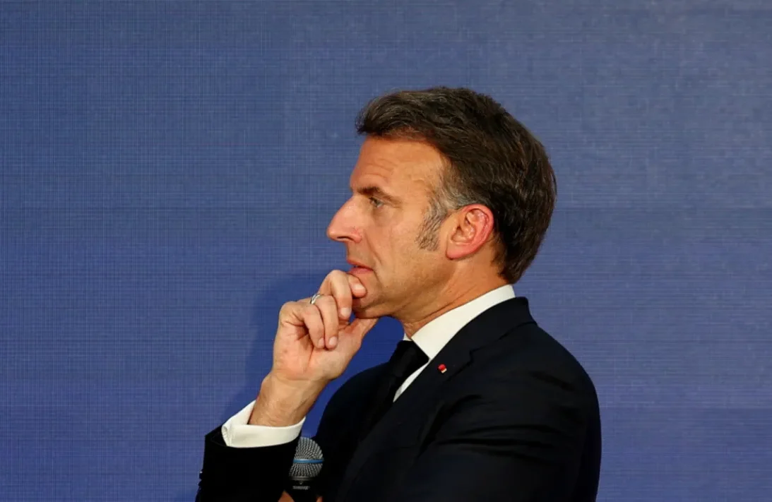 “Skandali Perrier” trondit qeverinë e Macronit, Nestlé Akuzohet për mashtrim me mbështetje politike
