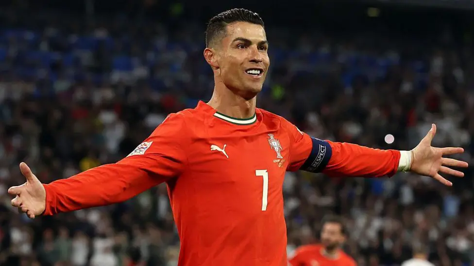 Cristiano Ronaldo çon Portugalinë në finalen e Ligës së Kombeve