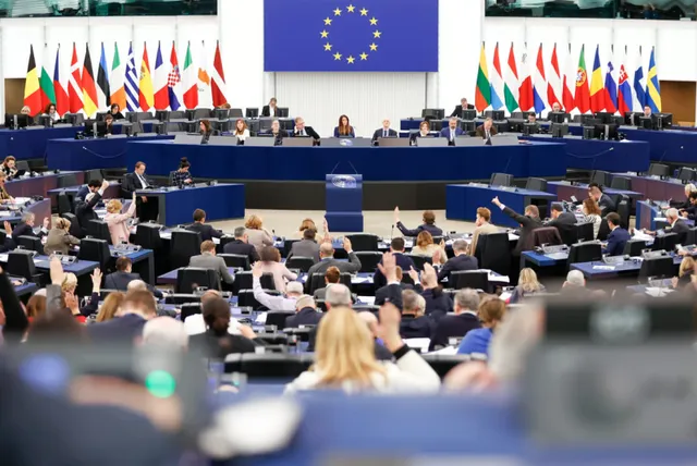 Parlamenti Europian miraton raportin për Shqipërinë: Zgjedhje konkurruese, por të polarizuara. Kujdes ndërhyrjet nga Kremlini!
