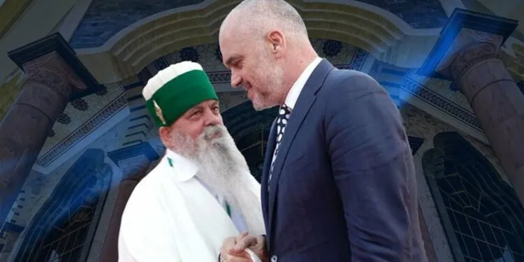 Turqia kundër “shtetit bektashi” në Shqipëri, kërkesë zyrtarë Tiranës