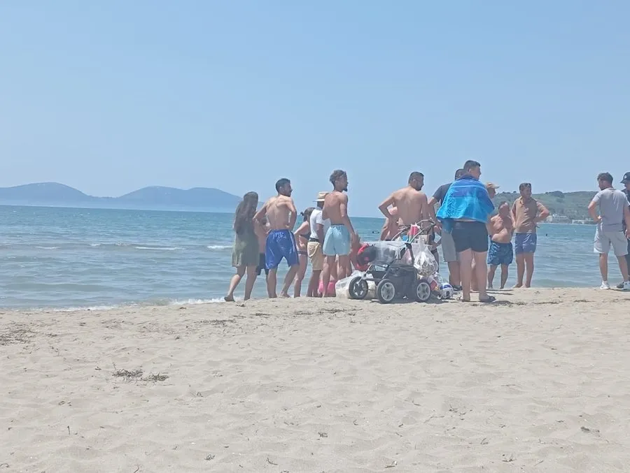 Mbytet një turist i huaj në plazhin e Zvërnecit në Vlorë