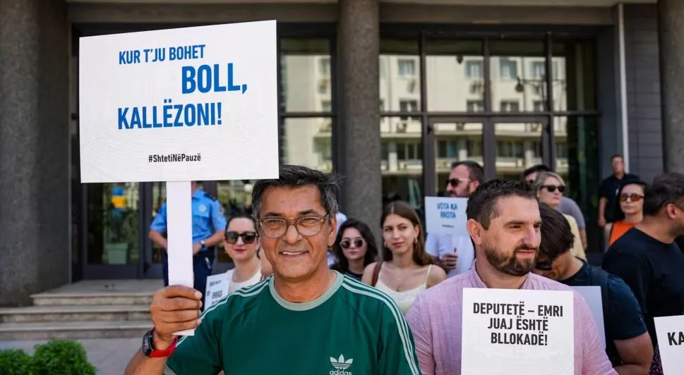 Ç’rrezikon Kosova në mungesë të institucioneve të reja? Kur është afati i fundit për miratim