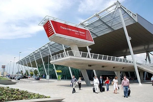 Anulohen fluturimet Shqipëri-Izrael, mbyllet ambasada izraelite